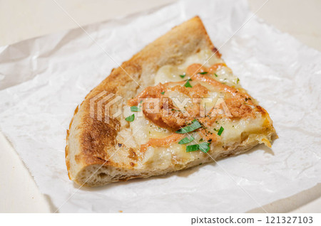 Re-baked deli pizza Re-baked deli pizza 121327103