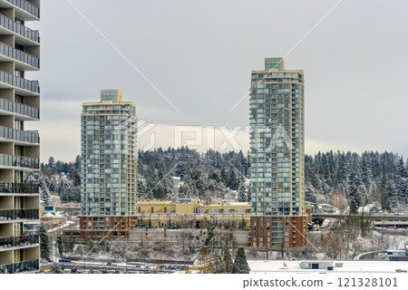 Winter urban cityscape with high-rise buildings in Vancouver, Canada 121328101