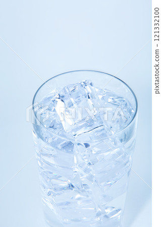 Glass ice water 121332100