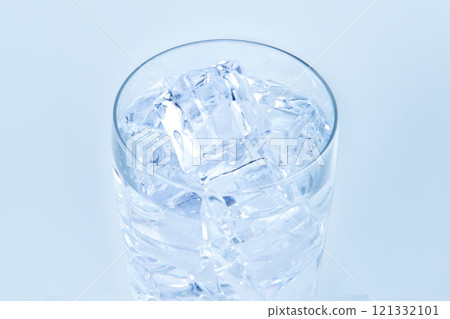 玻璃冰水 121332101