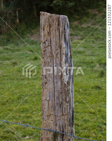 weather eroded post weather eroded post 121332287
