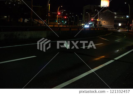 Arrows on the road Arrows on the road 121332457