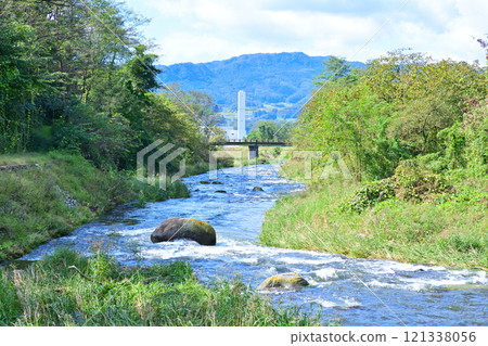 Early autumn scenery of the Usune River, a tributary of the Tone River, Numata City, Gunma Prefecture Early autumn scenery of the Usune River, a tributary of the Tone River, Numata City, Gunma Prefecture 121338056
