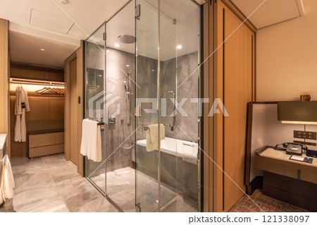 A beautiful bathroom in a guest room at Mesm Tokyo, a luxury hotel located in Waters Takeshiba near Hamamatsucho Station and Takeshiba Station. 121338097