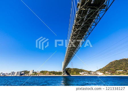 Kanmon Bridge from the Mekari Tide Observation Promenade [Kitakyushu City, Fukuoka Prefecture] 121338127