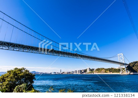 Kanmon Bridge from the Mekari Tide Observation Promenade [Kitakyushu City, Fukuoka Prefecture] 121338134