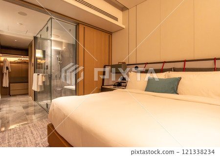 The bathroom seen from a beautiful room at Mesm Tokyo, a luxury hotel located in Waters Takeshiba near Hamamatsucho Station and Takeshiba Station The bathroom seen from a beautiful room at Mesm Tokyo, a luxury hotel located in Waters Takeshiba near Hamamatsucho Station and Takeshiba Station 121338234