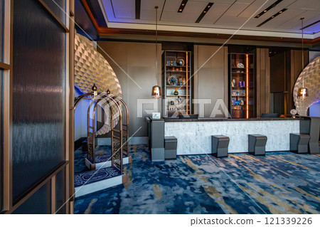 位於竹芝沃特斯的豪華酒店 Mesm Tokyo 的前廳,靠近濱松町站和竹芝站 位於竹芝沃特斯的豪華酒店 Mesm Tokyo 的前廳,靠近濱松町站和竹芝站 121339226