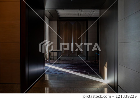 The reception lobby of Mesm Tokyo, a luxury hotel located in Waters Takeshiba near Hamamatsucho Station and Takeshiba Station. The reception lobby of Mesm Tokyo, a luxury hotel located in Waters Takeshiba near Hamamatsucho Station and Takeshiba Station. 121339229