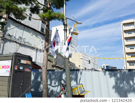 Dongdaemun streetscape in Seoul, South Korea 121342420