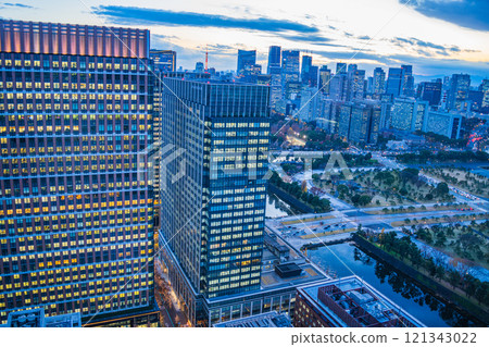 【東京】暮光之城,丸之內南側的建築區 【東京】暮光之城,丸之內南側的建築區 121343022