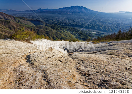 The Yatsugatake mountain range as seen from Mt. Hinata and Gangawala 121345338