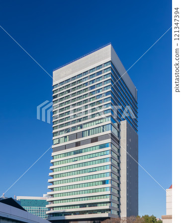 The exterior of the Waters Takeshiba Tower building, which houses Marriott's foreign luxury hotel, Mesm Tokyo 121347394