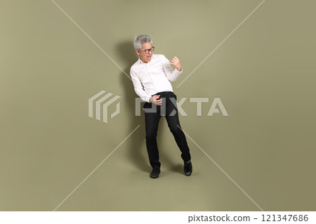 Active Senior Businessman Active Senior Businessman 121347686