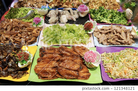 Taiwanese-style buffet "Self-help buffet" 121348121