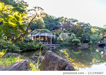 [平塚市綜合公園] 有池塘的庭園（神奈川縣平塚市） 121348887