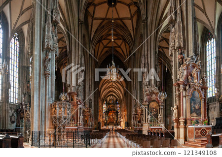 Stephen's Cathedral in Vienna, Austria Stephen's Cathedral in Vienna, Austria 121349108