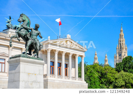 Beautiful parliament building in Vienna, the capital of Austria 121349248