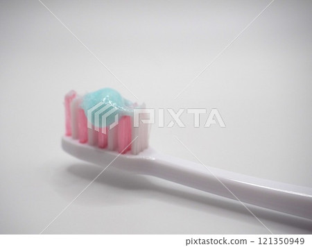 牙刷和牙膏1 121350949