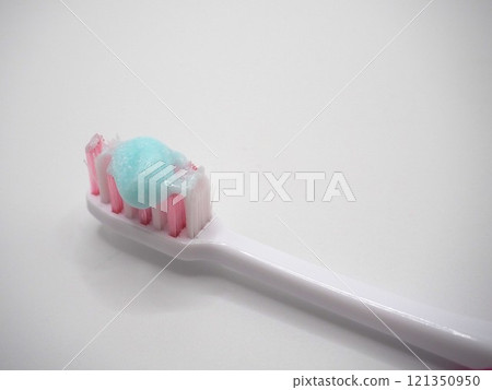 牙刷和牙膏2 121350950