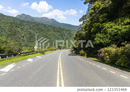 View of Yangjin Highway in Yangmingshan National Park, New Taipei City, Taiwan. There are beautiful natural landscapes along the road. 121351466