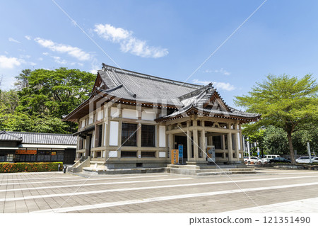 Building view of the Qishan(Cishan) Wude Martial Arts Center in Kaohsiung, Taiwan. 121351490