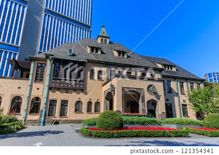 Akasaka Prince Classic House, Kioicho, Chiyoda-ku, Tokyo 121354341