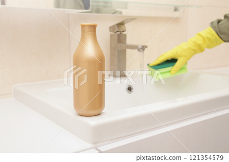 Mock-up Bottle Cleaning Household Chemicals Biodegradable Cleaner For Bathroom sink. Mock-up Bottle Cleaning Household Chemicals Biodegradable Cleaner For Bathroom sink. 121354579