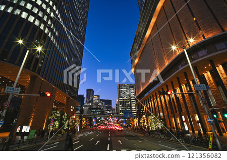 日本大阪府夜間城市景觀 121356082