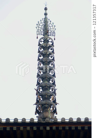 Horyu-ji Temple, Five-story Pagoda, and Nine Rings (Ikaruga Town, Nara Prefecture) Horyu-ji Temple, Five-story Pagoda, and Nine Rings (Ikaruga Town, Nara Prefecture) 121357317