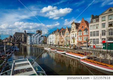Travel Belgium medieval european city town background with canal. Koperlei street, Ghent, Belgium 121357618