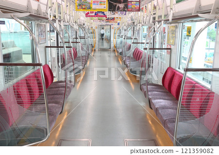 [M] Osaka Metro Midosuji Line 30000 series train (inside the train) 121359082