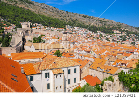 克羅埃西亞杜布羅夫尼克美麗的城市景觀 121359421