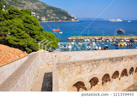 Beautiful cityscape of Dubrovnik in Croatia 121359443