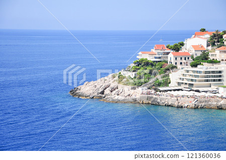 Beautiful beach on the Adriatic Sea in Dubrovnik 121360036