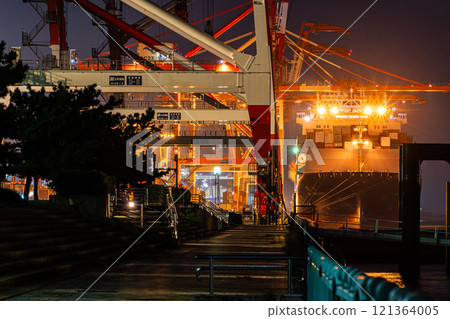 Aomi container wharf night view 121364005