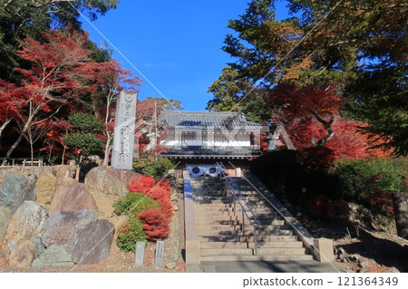 Fukuroi City, Shizuoka Prefecture, Yusanji Temple, a nationally designated important cultural property Fukuroi City, Shizuoka Prefecture, Yusanji Temple, a nationally designated important cultural property 121364349