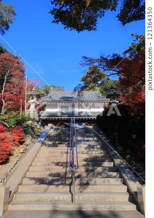 Fukuroi City, Shizuoka Prefecture, Yusanji Temple, a nationally designated important cultural property 121364350