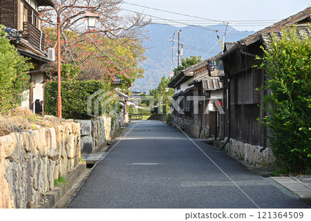 Scenery of the Horiuchi Important Preservation District of Traditional Buildings [Hagi City, Yamaguchi Prefecture] 121364509