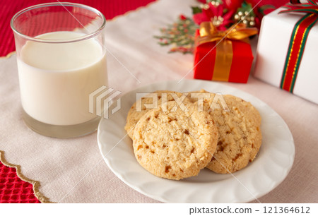 Thank Santa with cookies and milk, Treat Santa Claus, Christmas Thank Santa with cookies and milk, Treat Santa Claus, Christmas 121364612