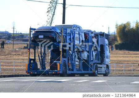 承運人汽車形象 121364964