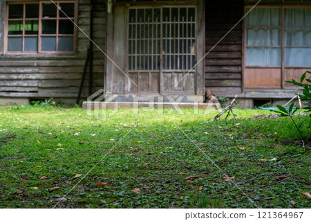 This photo was taken at the former Kyoto Municipal Ohara Elementary School Momoi Branch School, which is now closed. This photo was taken at the former Kyoto Municipal Ohara Elementary School Momoi Branch School, which is now closed. 121364967