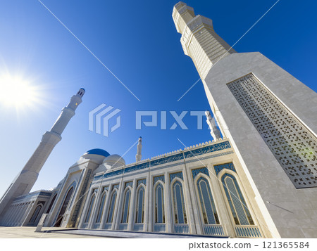 哈薩克，阿斯塔納，中亞最大的清真寺【大清真寺】外觀 / 阿斯塔納，KZ 121365584