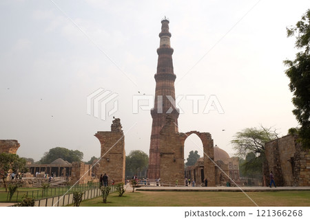 Qutub Minar Tower, Delhi, India 121366268