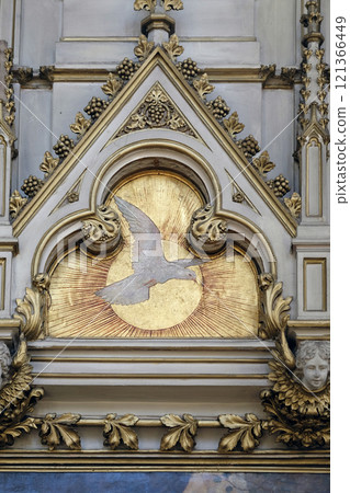 Holy Spirit Bird, altar of Saint Jerome in Zagreb cathedral 121366449