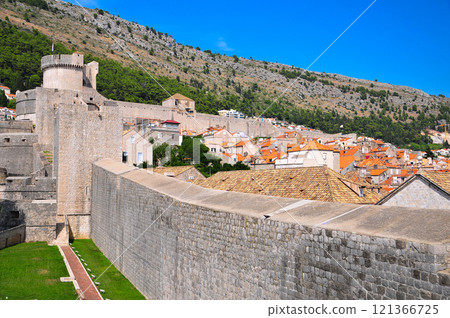 Beautiful view of Dubrovnik from the city walls Beautiful view of Dubrovnik from the city walls 121366725