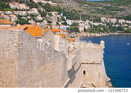 Beautiful view of Dubrovnik from the city walls 121366753