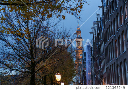 amsterdam city a t night 121368249