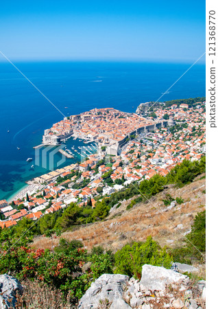 從 Srd 山欣賞杜布羅夫尼克的壯麗景色 121368770