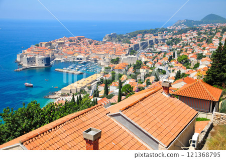 Spectacular view of Dubrovnik from Mount Srd 121368795
